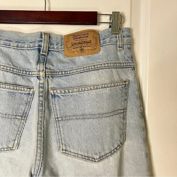 Vintage Light Blue Faded Distressed Dad Mom Jeans - Picture 5 of 7